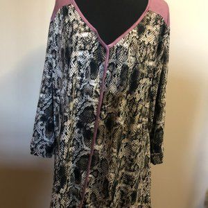 Mauve & Snake Skin Knit Top   442